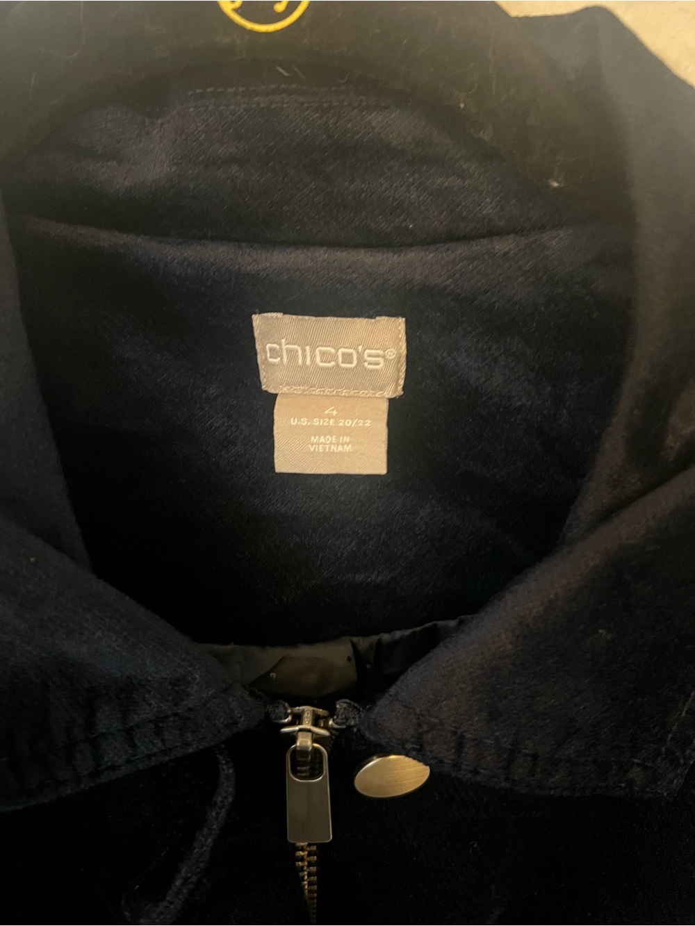 Jacket - Picture 3 of 5